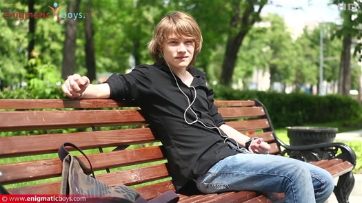 Русские подростки EnigmaticBoys: Dakota & Alec - Hot Friends